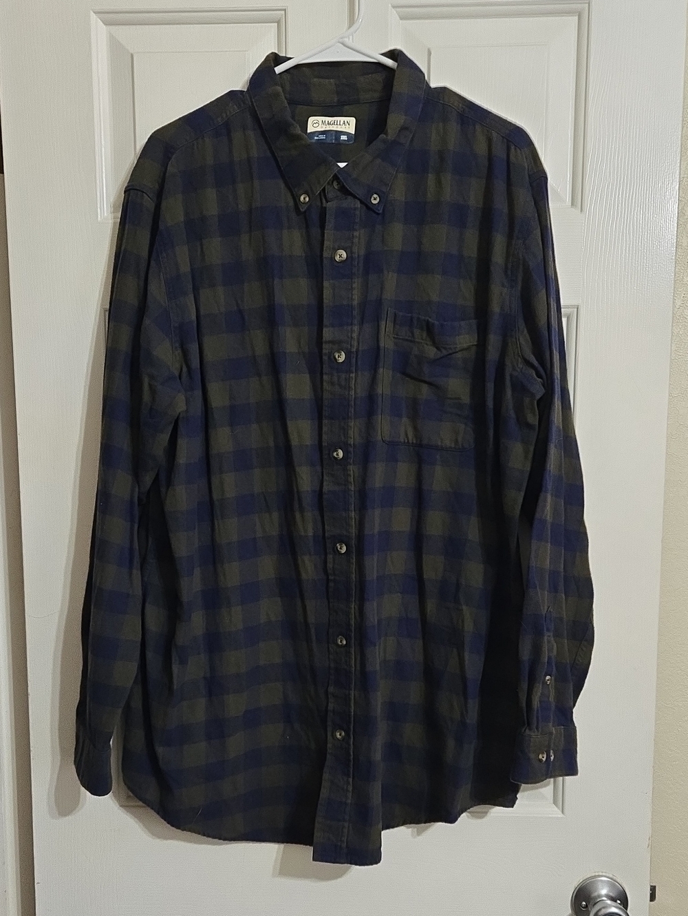 Magellan Outdoors Olive and Navy Plaid Long-Sleeve Button-Down
